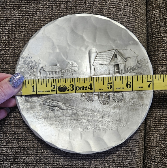 Wendell August Forge Amish Farm Plate - Picture 4 of 4
